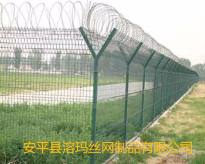 螺旋式刀片刺绳安装在监狱护栏网的作用
